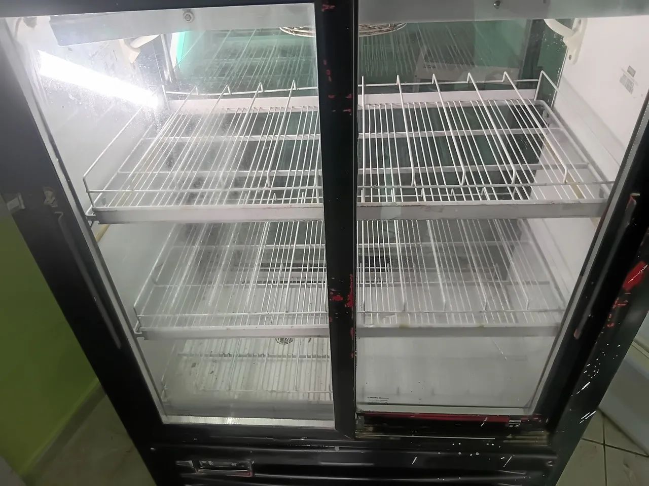 Vende expositor gelando perfeitamente - Foto 4