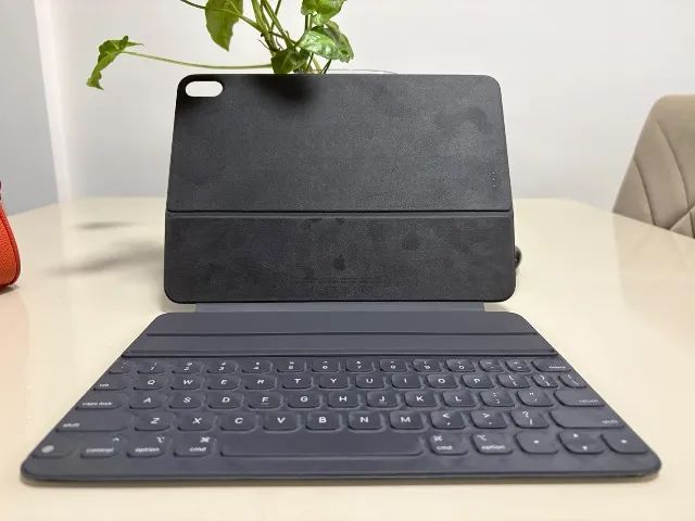 Teclado Apple Smart Keyboard Folio P/ Ipad Pro 11 Air 4 Air 5