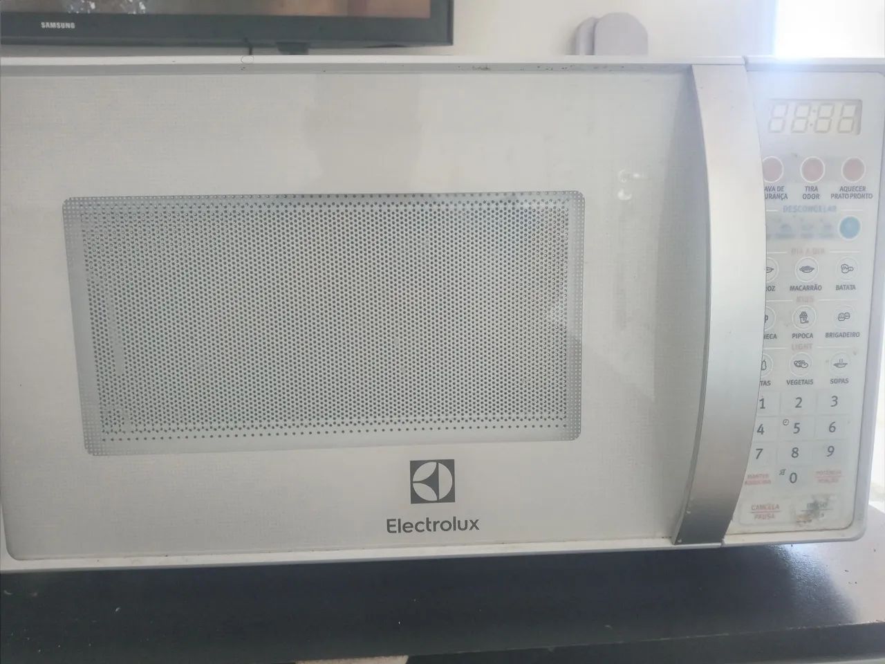 Micro-ondas Electrolux  - Foto 2
