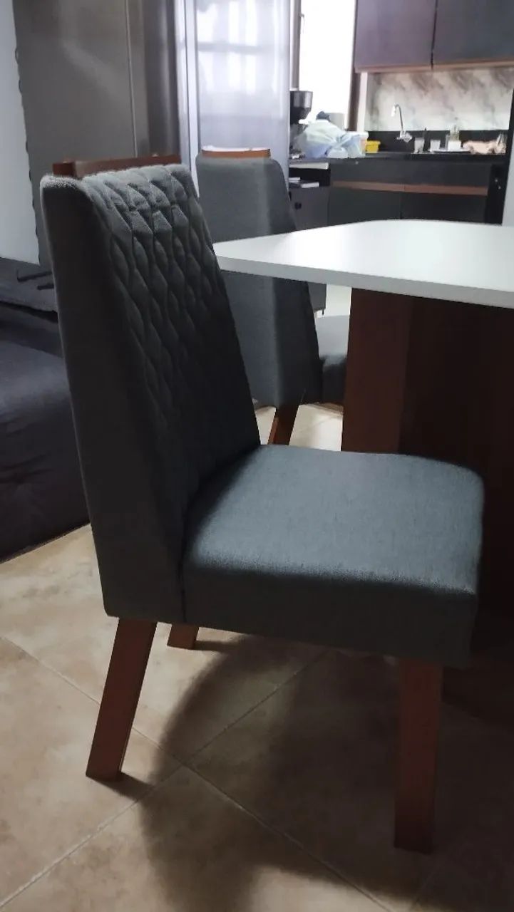 Mesa de jantar 4 cadeiras  - Foto 2