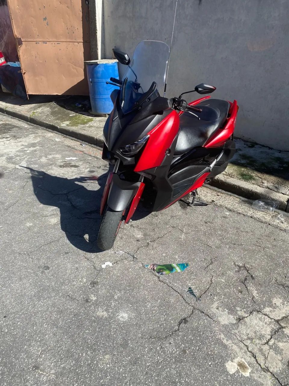 Xmax 250, bem cuidada  - Foto 2