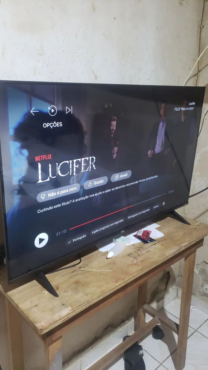 Vendo smart TV 43 polegadas
