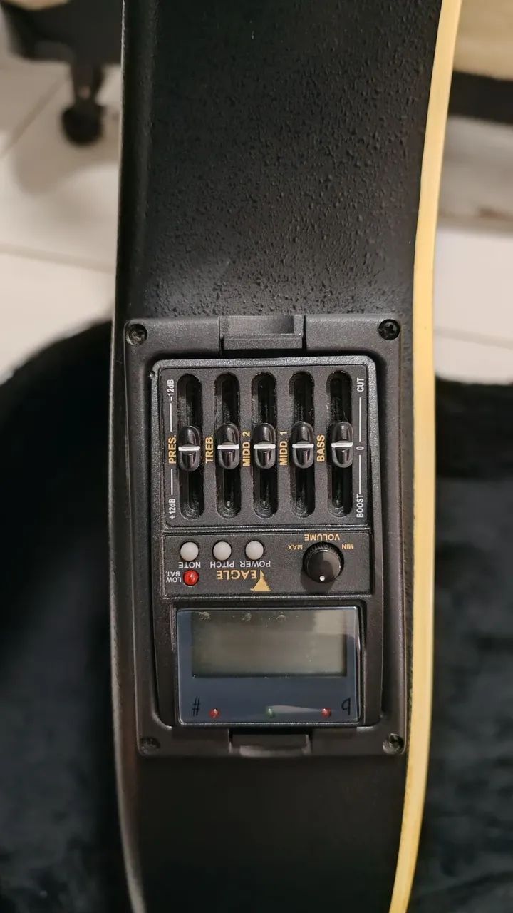 Violão Elétrico Eagle + Case Freedom - Excelente Estado - Foto 4
