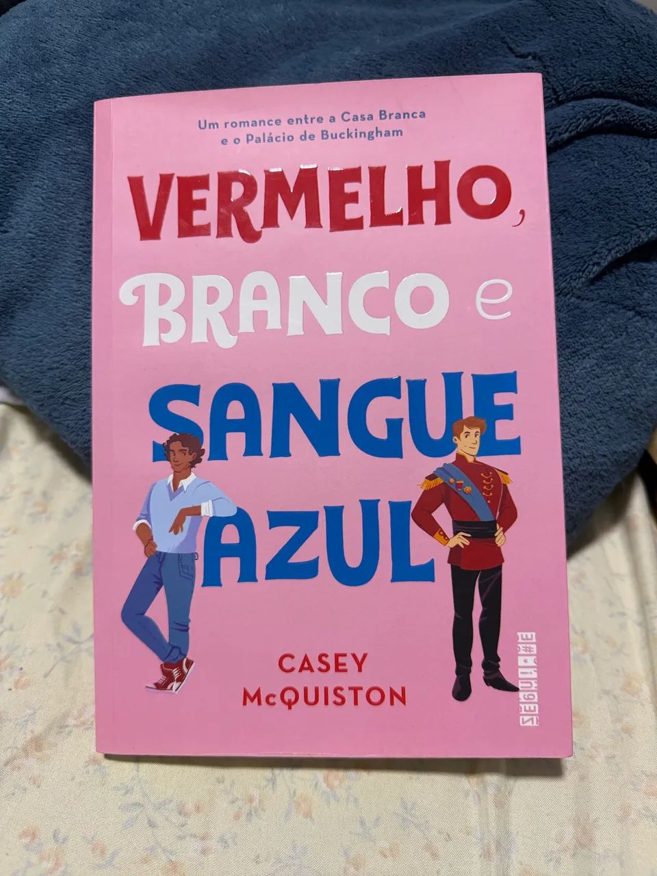 Vermelho branco e sangue azul 