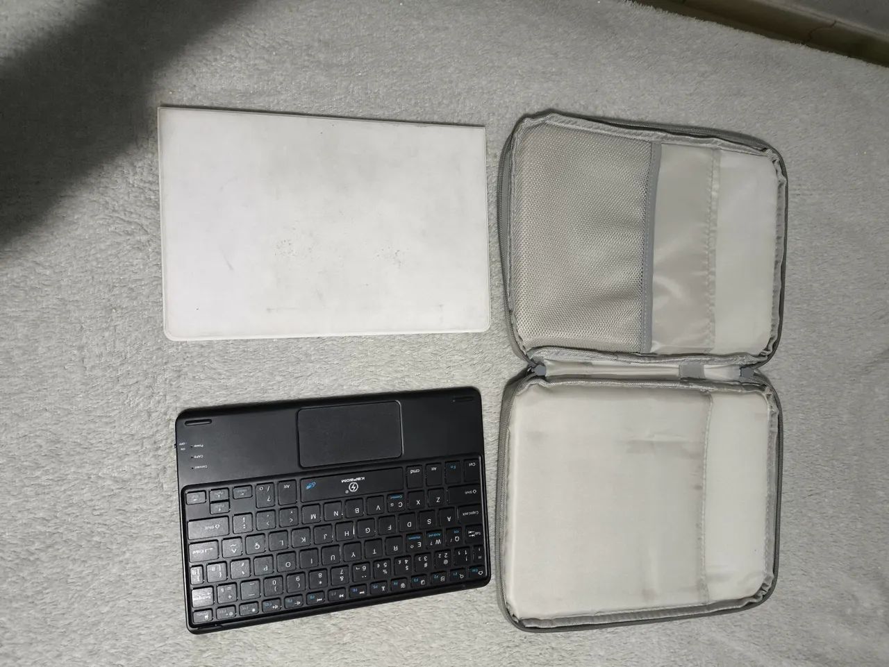 Samsung Galaxy Tab S10 FE 128GB + S Pen + Capa + Teclado Bluetooth - Foto 2