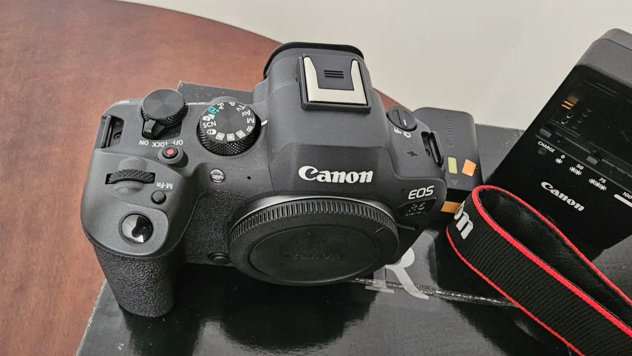 Câmera Canon EOS R6 Mark II  - Foto 2