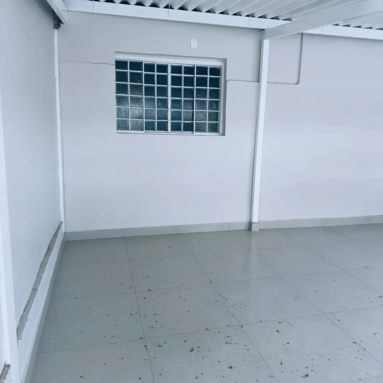 Kitnet de Alto Padrão Mobiliada com Ar-Condicionado e 2 Vagas - Foto 5