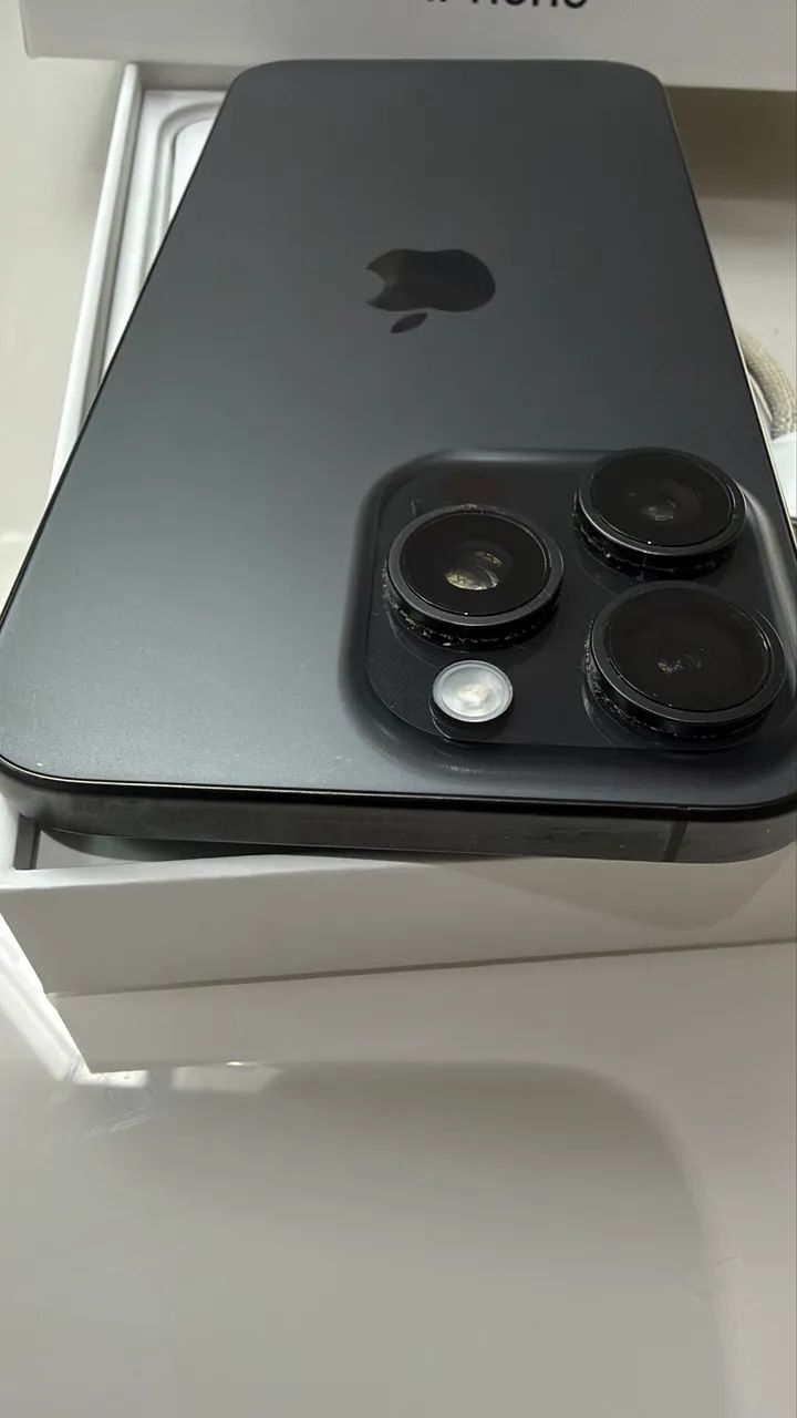 Iphone 15 Promax  - Foto 5