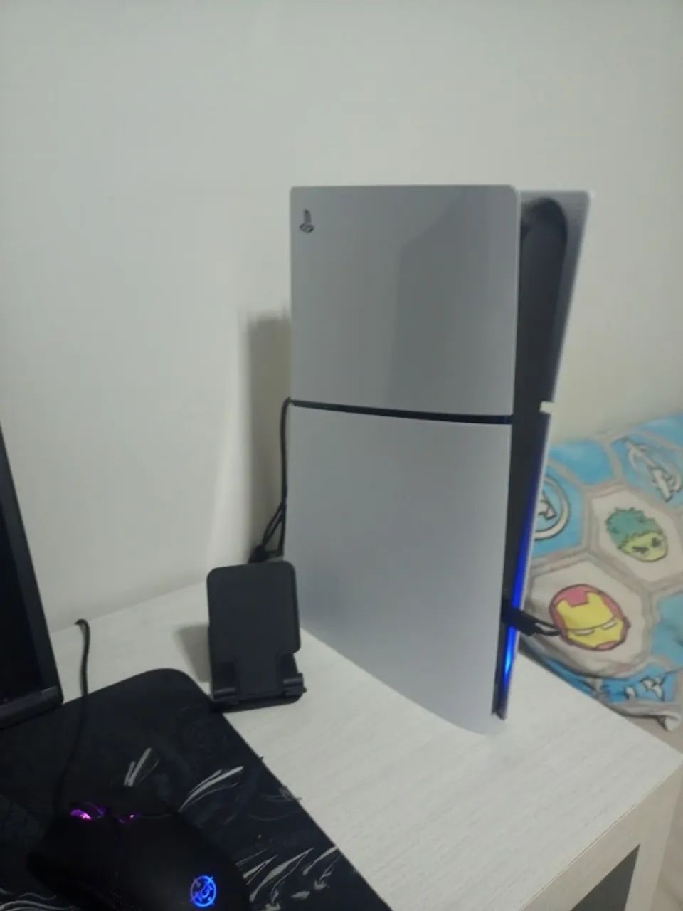 Ps5 slim digital acompanhado de 2 controles sem a caixa - Foto 2