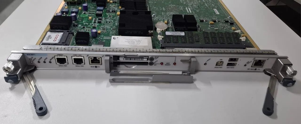 Módulo supervisor Cisco Nexus 7000 N7K-SUP1  - Foto 2