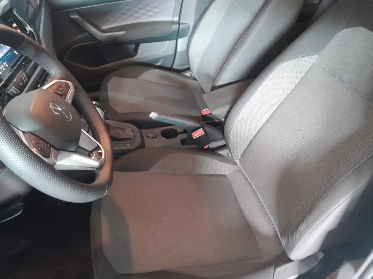 Volkswagen Polo Comfortline TSI 1.0 Flex 12V Aut., foto 13 de 16