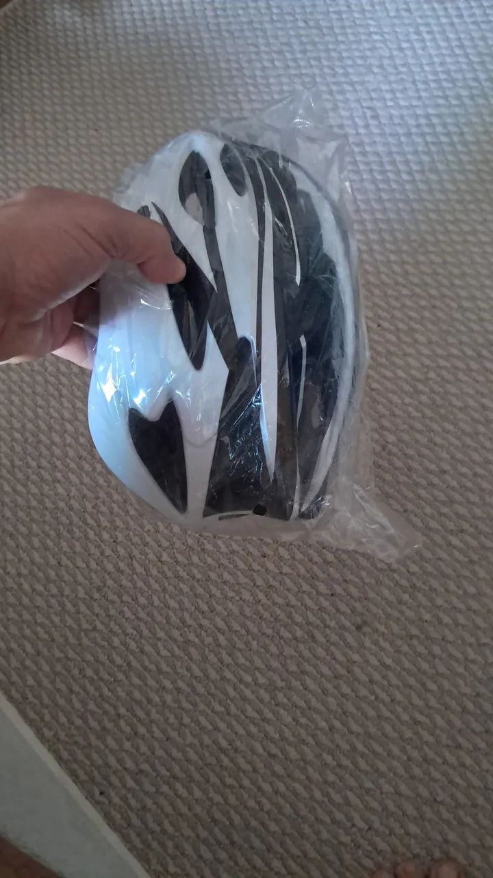 Capacete ciclista.