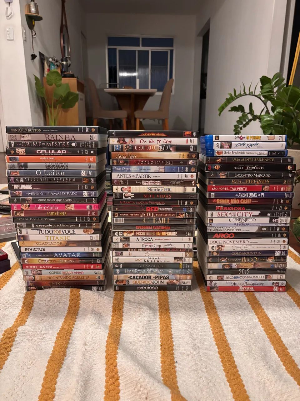 Filmes internacionais 77 títulos  - Foto 2