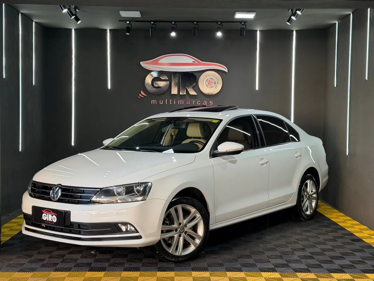 Volkswagen Jetta Highline 2.0 TSI 16V 4P Tiptronic 2015