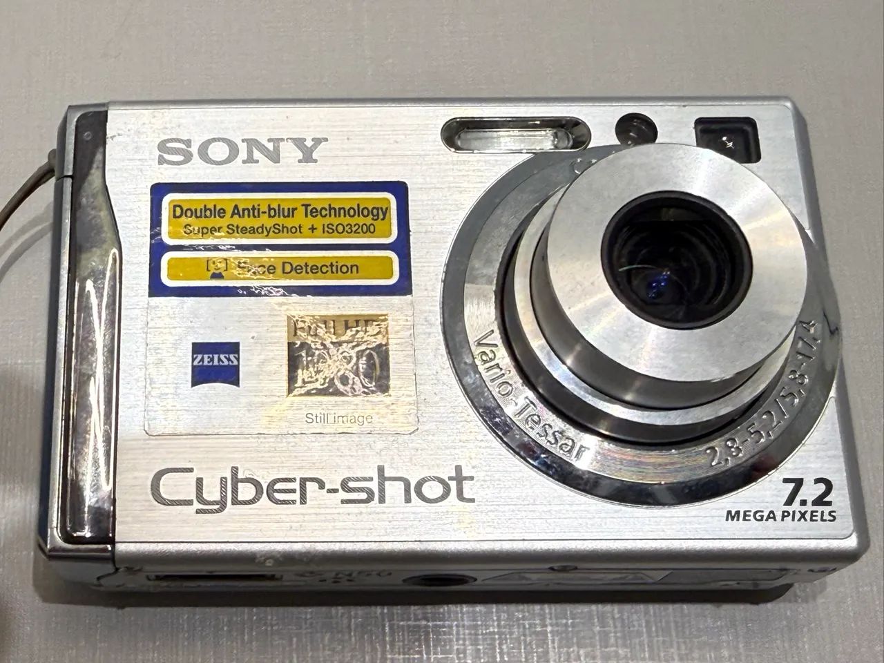 Sony Cybershot DSC-W80