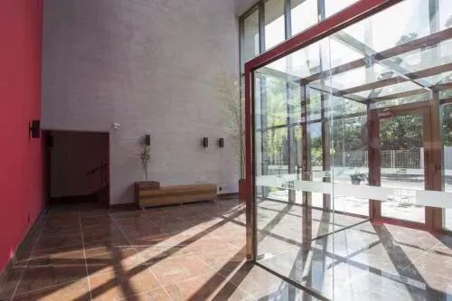 Apartamento com 2 Dormitorio(s) localizado(a) no bairro Petrópolis em Porto Alegre / Ref.: - Foto 2
