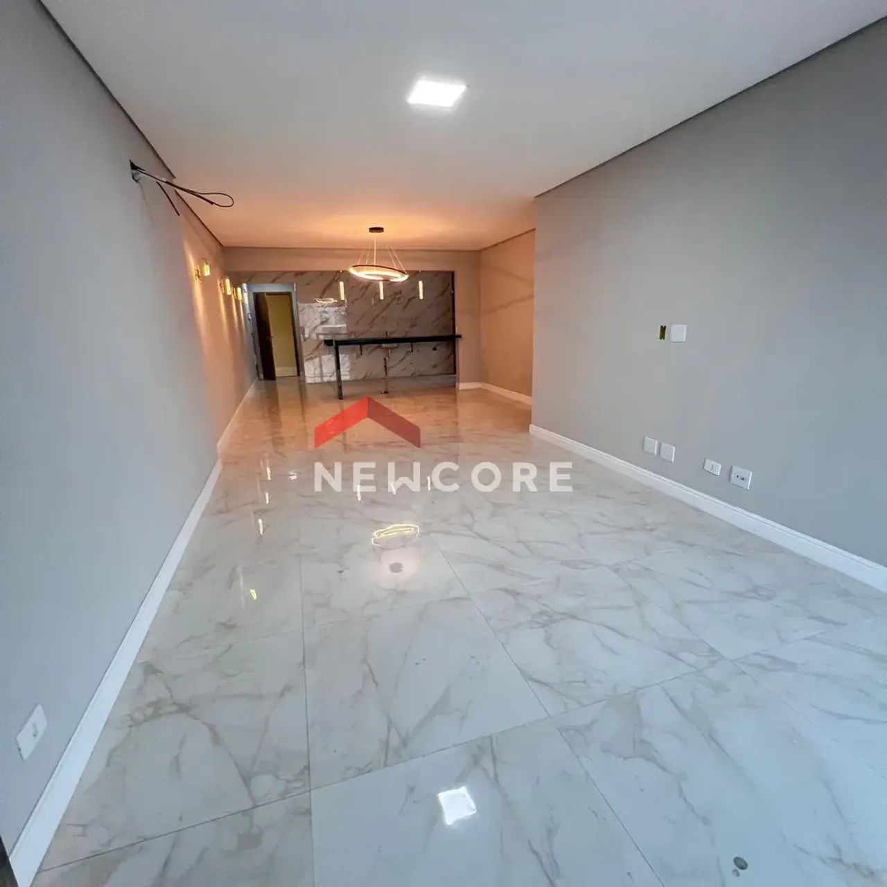 Apartamento em Avenida Ademar de Barros - Centro - Mongaguá/SP - Foto 6