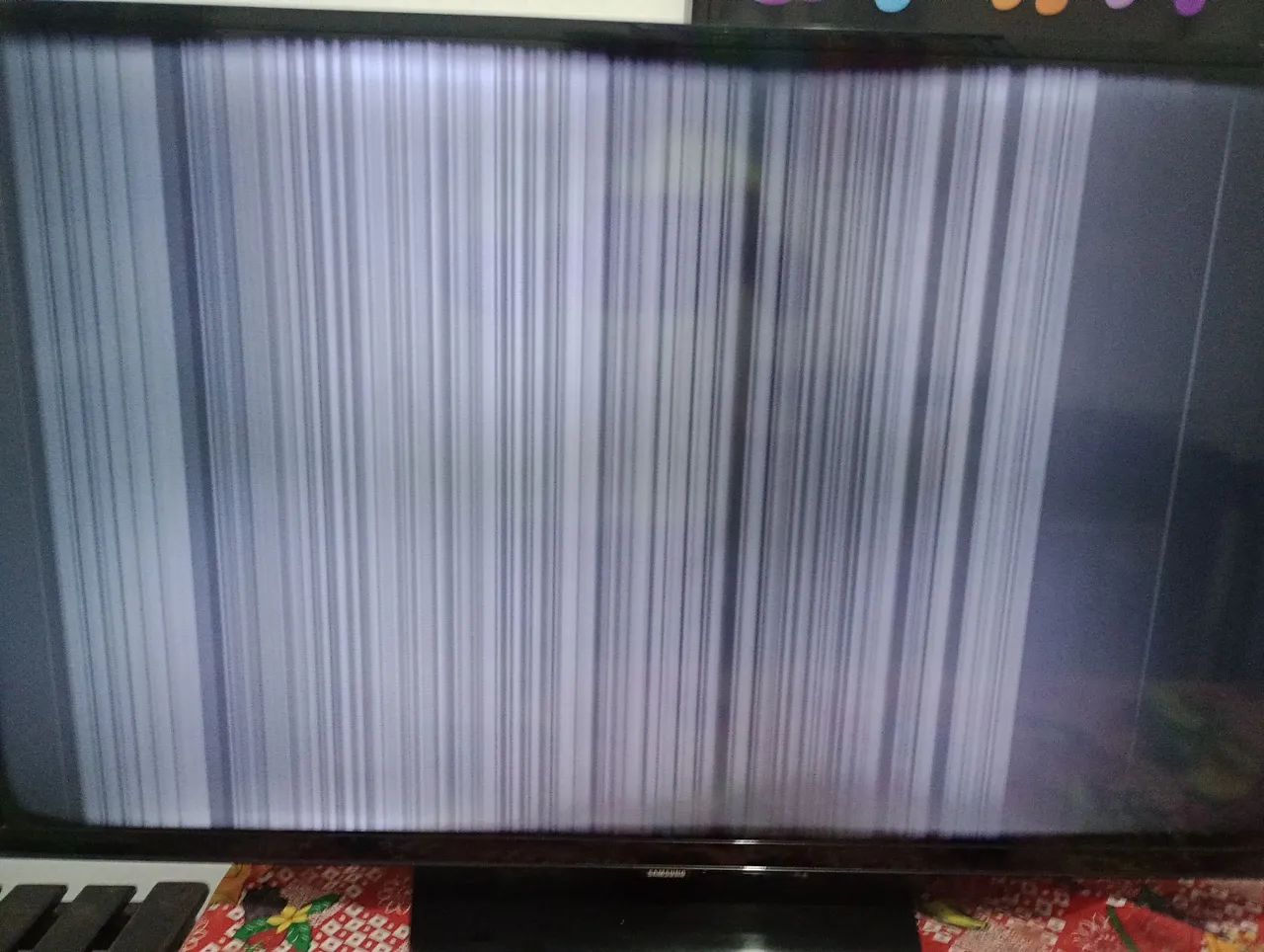 Uma tv Samsung de 40 polegadas 