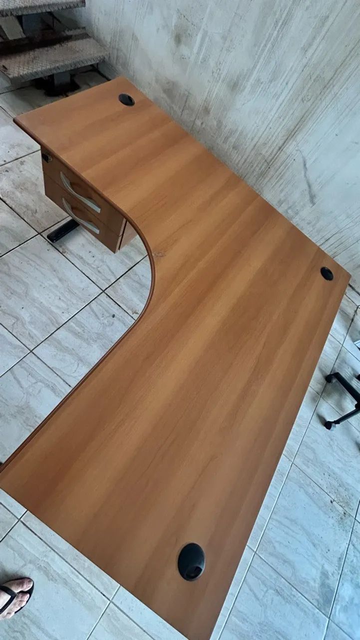 Mesa de Escritório 