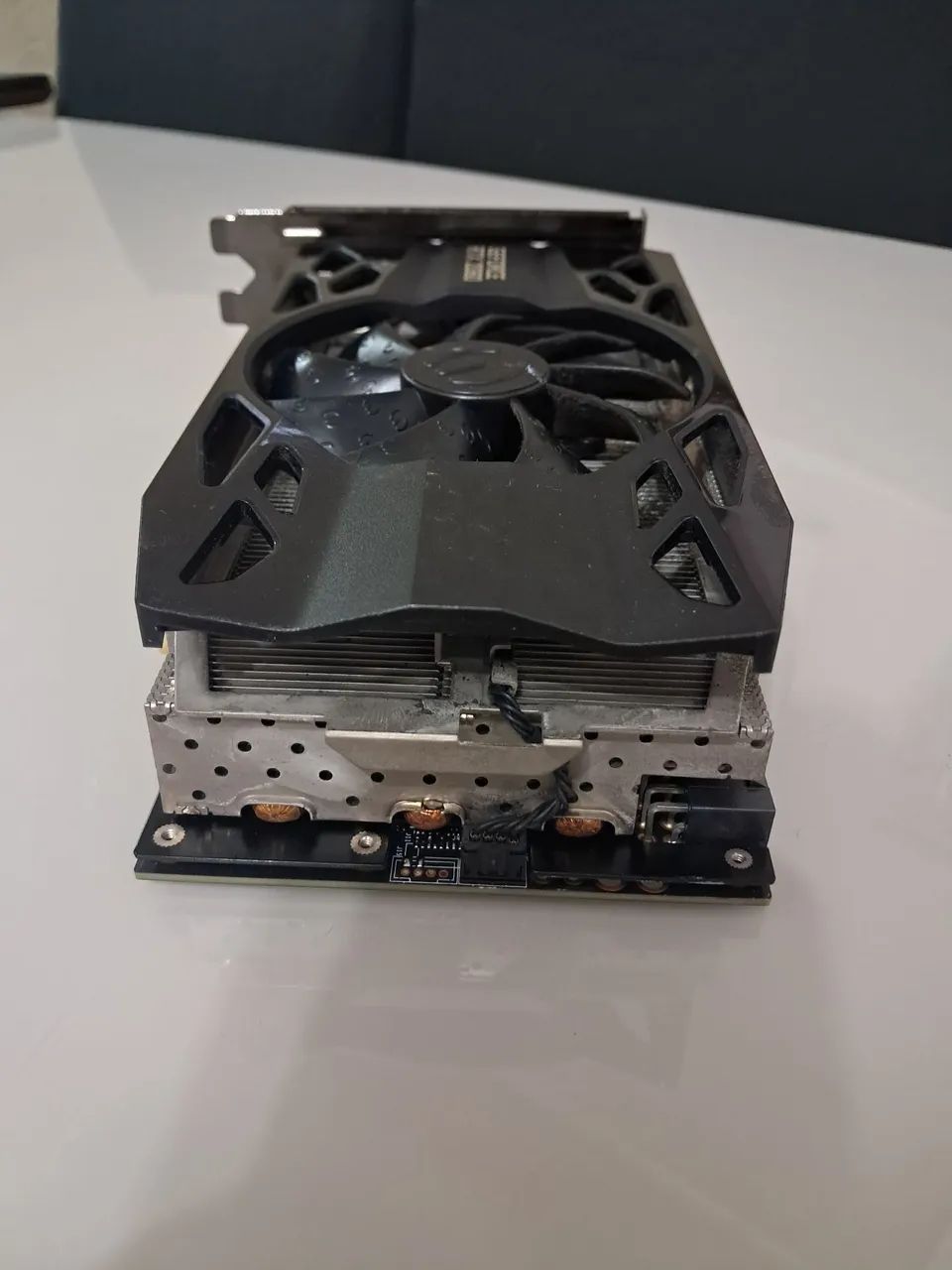 Placa de Vídeo EVGA RTX 2060 6GB Usada - Foto 4