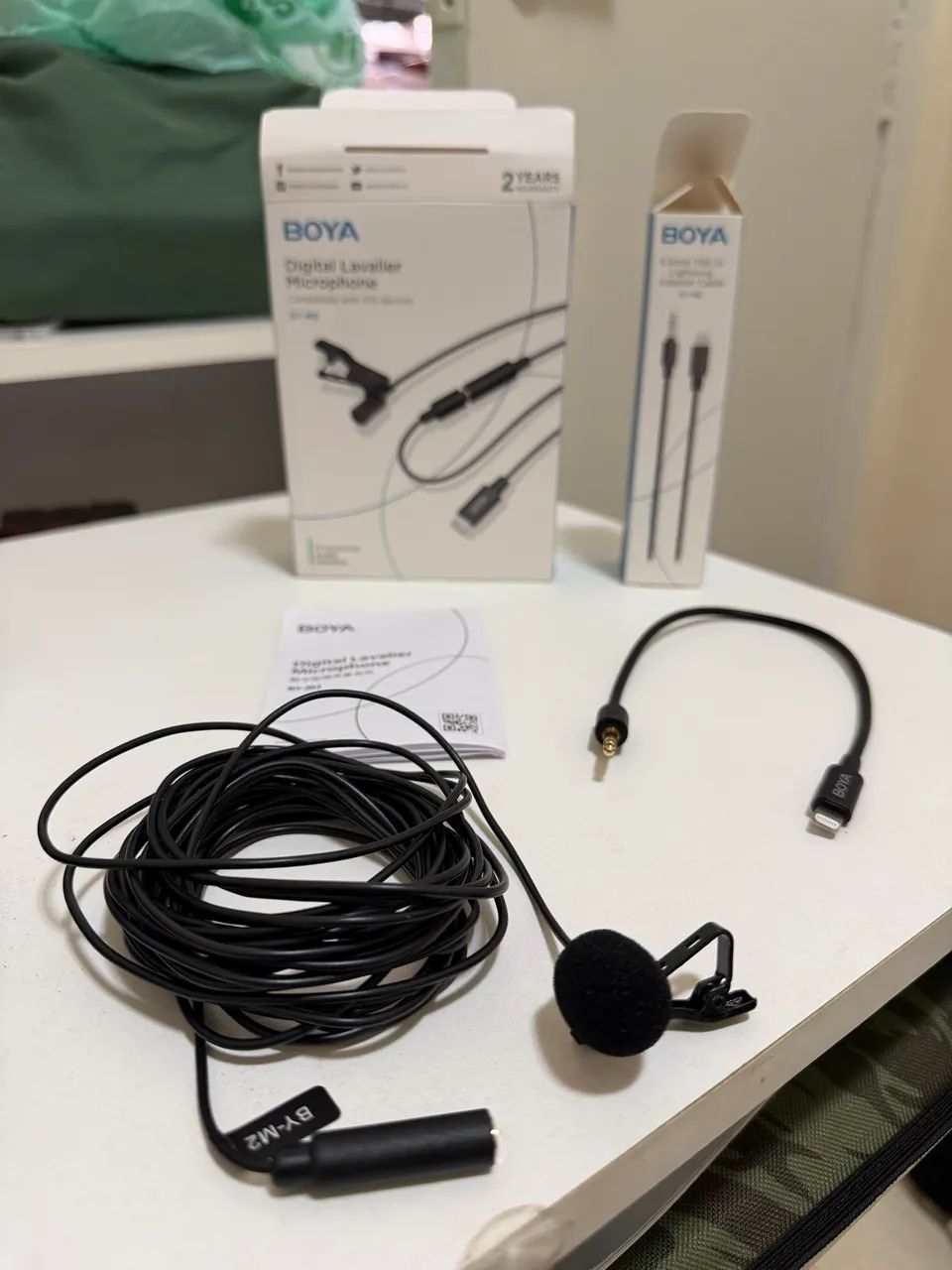 Microfone de lapela BOYA BY-M2 - novo, nunca usado.