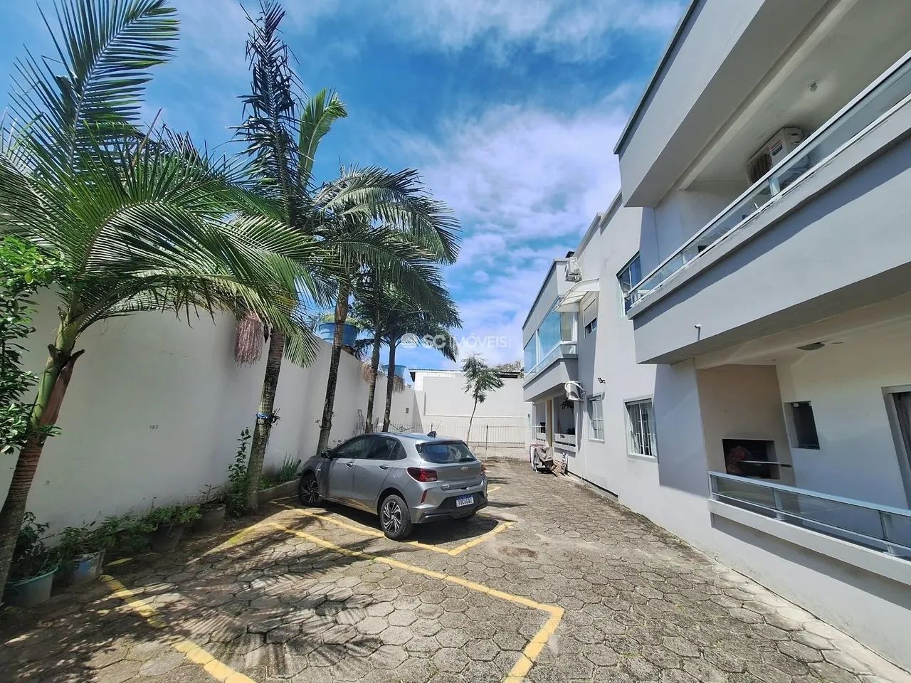 Apartamento térreo com 2 dormitórios - Foto 2