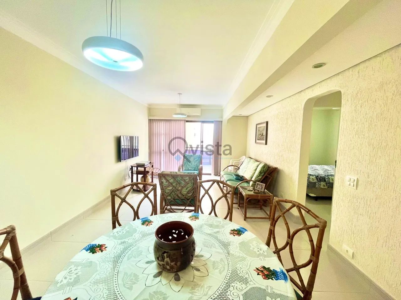 Apartamento em Enseada - Guarujá