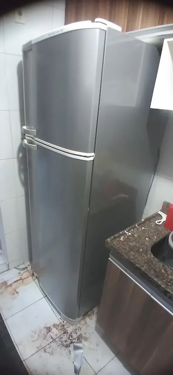 Envelopamento de geladeira - Foto 5