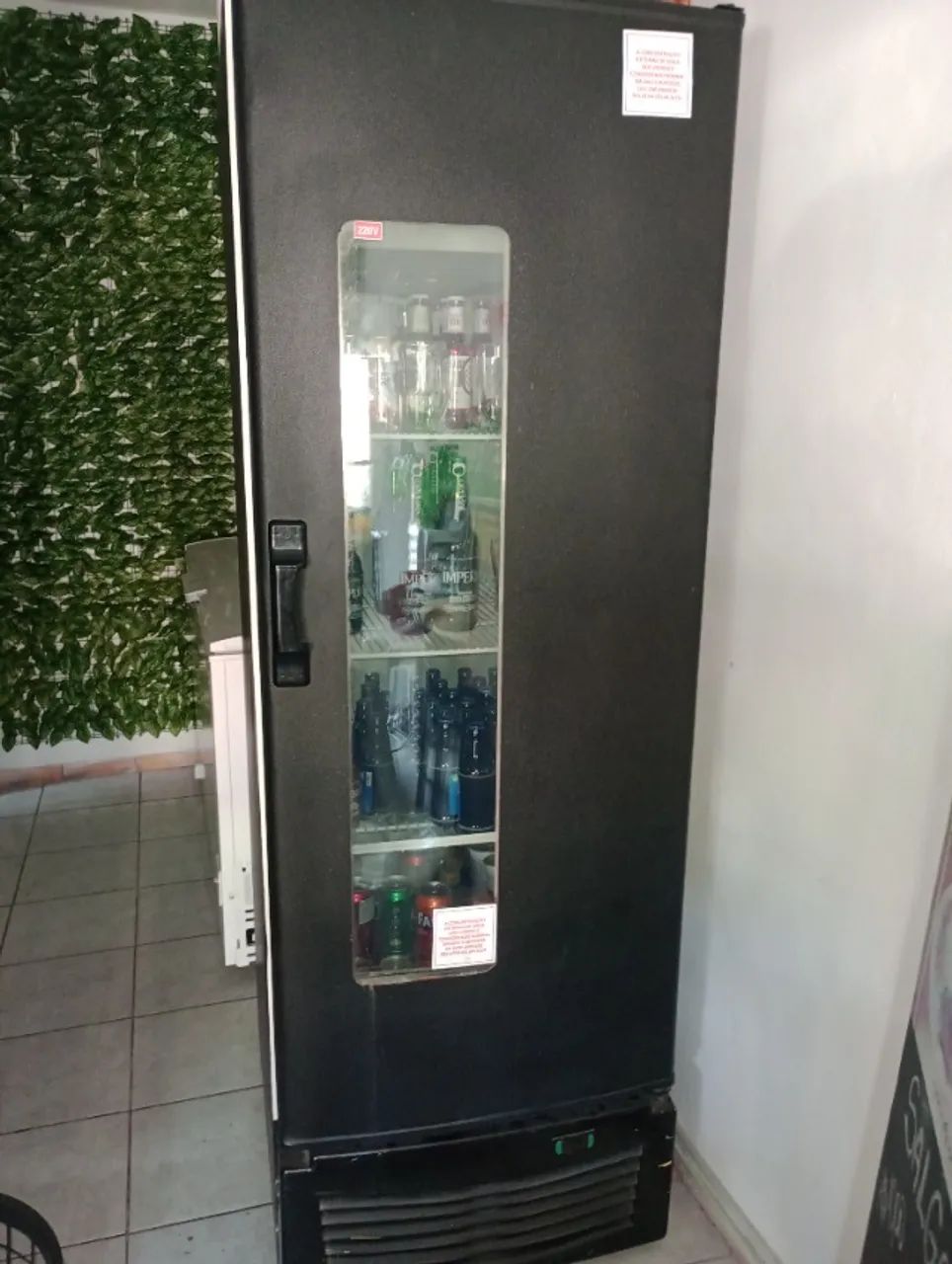 Vendo/troco cervejeira 