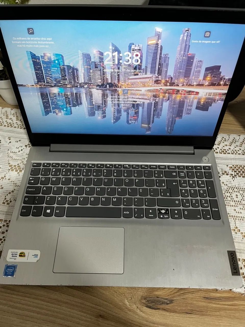 Kit notebook Lenovo + iPhone