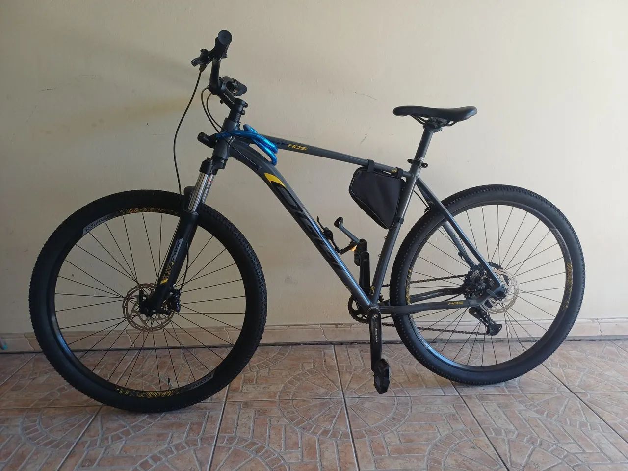 Bicicleta Oggi nova pouco usada: aro 29 e quadro 21 - Foto 5