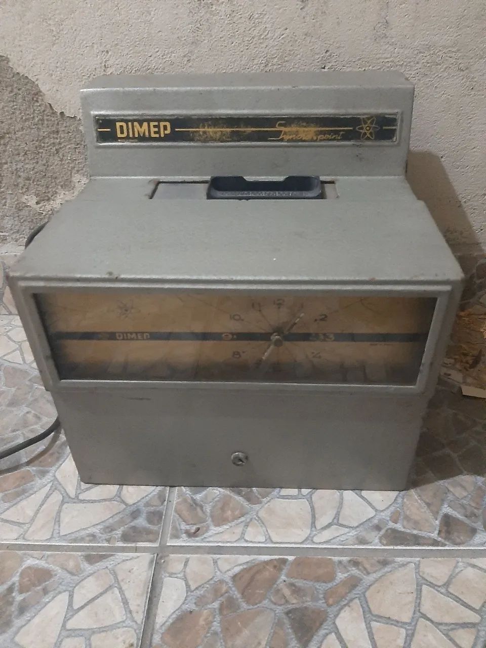 Vendo relógio antigo
