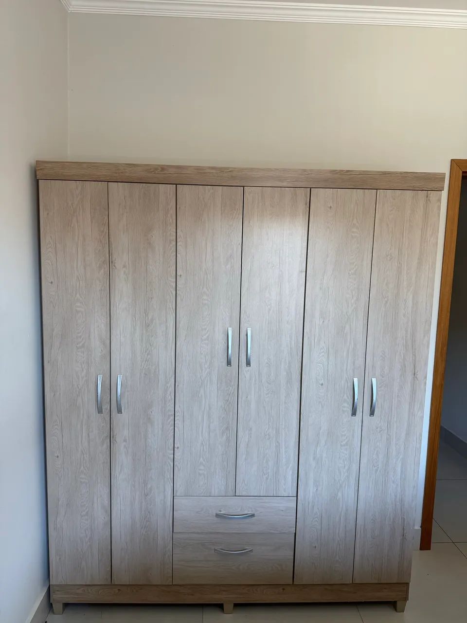 Guarda Roupa