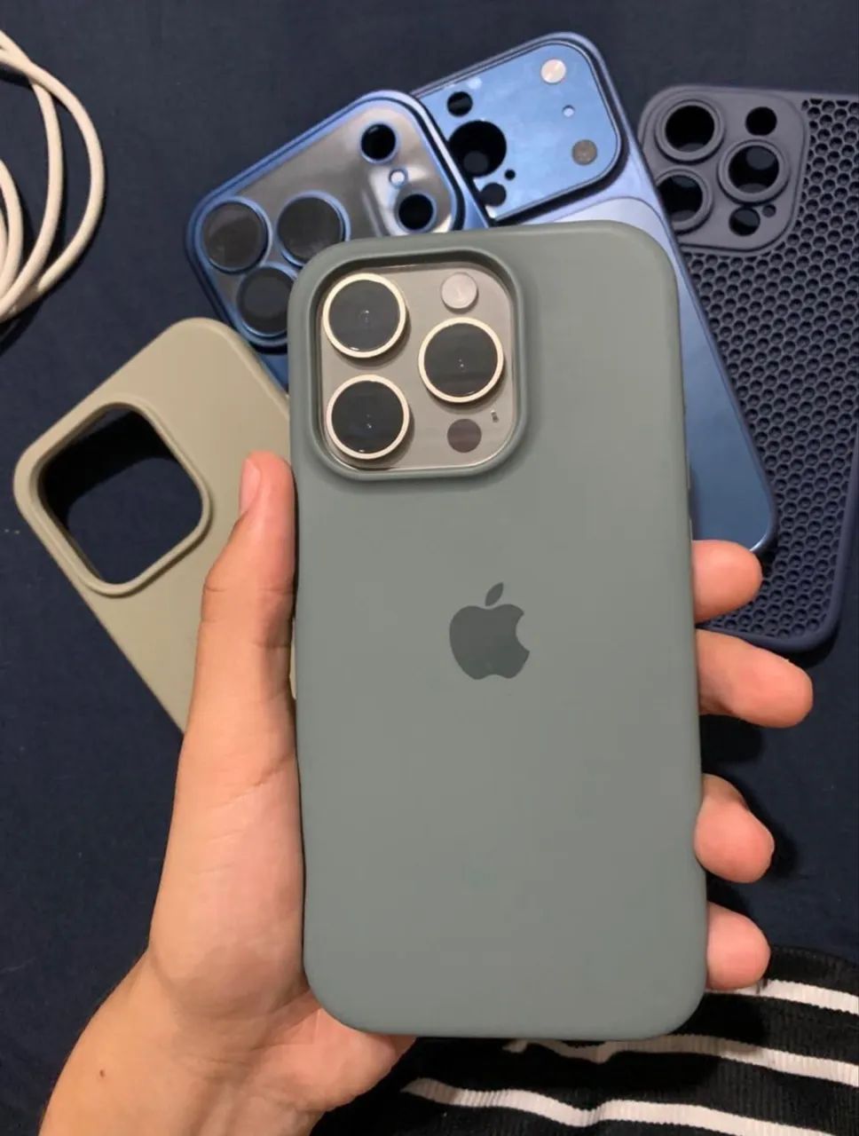 iPhone 15 pro - Foto 3