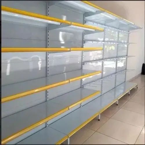 Gôndolas e Racks de Parede para Supermercados e Lojas - Entrega Rápida