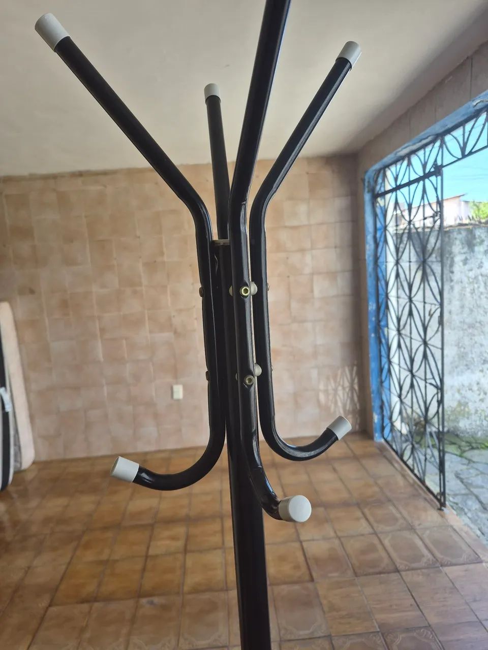 Cabideiro de chão 30,00 - Foto 2