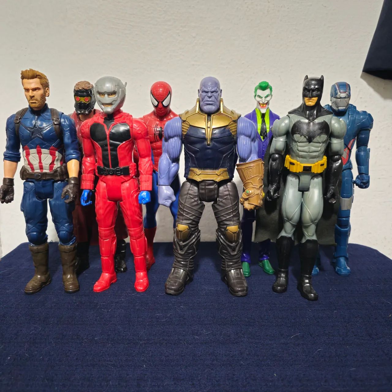 Bonecos Marvel & Dc