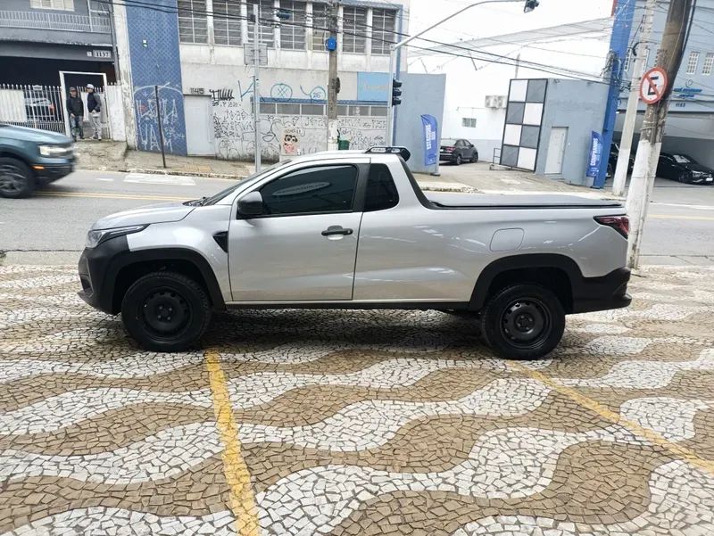 Fiat Strada Endurance 1.4 Flex 8V CS Plus 2023 - Foto 4