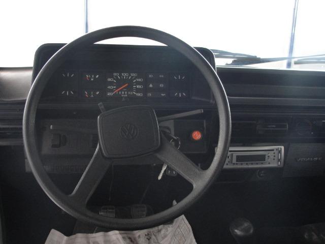 Vw - Volkswagen Voyage ( Placa Preta ) - Foto 8