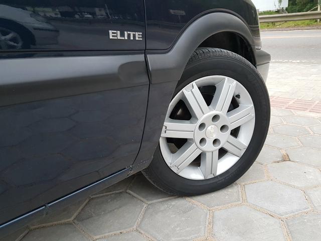 GM Zafira Elite 2005 Automática 2.0 8v Couro Airbag ABS Piloto Automático - Foto 8