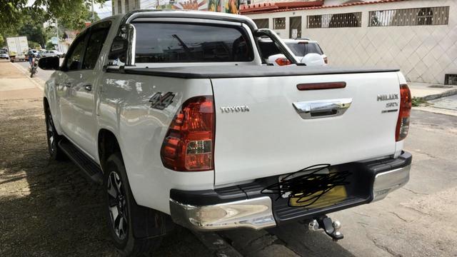 Hilux SRX - Foto 3