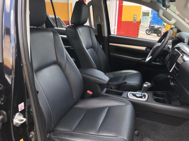 Toyota Hilux SRX 2.8 Diesel 2017 - Foto 8