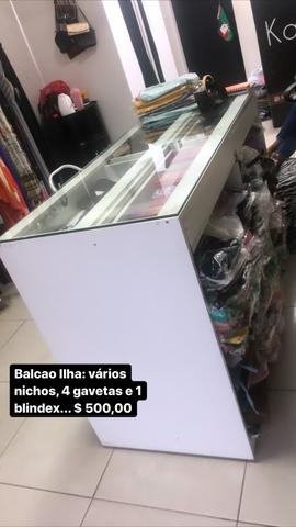 Vendo móveis / itens para loja