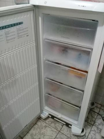 Freezer vertical Eletrolux - Foto 3