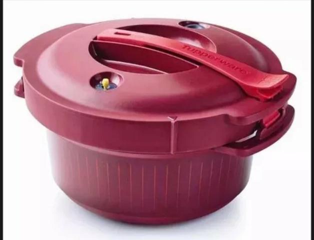 Panela de pressão tupperware