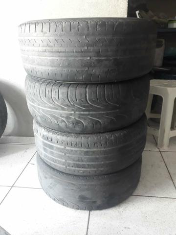 Rodas 16 de ferro com pneus