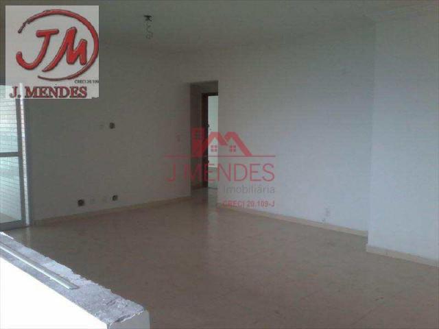 REF.729 -Locação de apartamento de 3 dormitórios sendo 3 suítes... - Foto 6