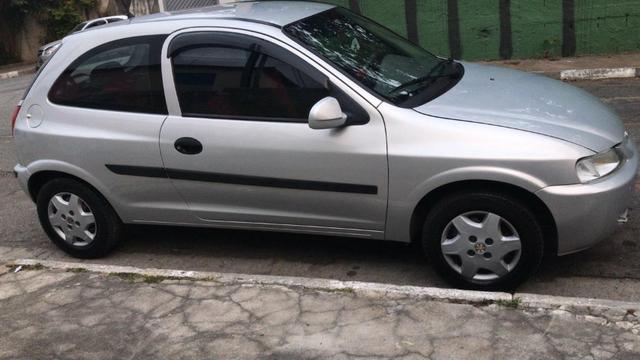 Carro Celta 2003 - Foto 2