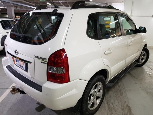 HYUNDAI TUCSON 2.0 MPFI GLS 16V 143CV 2WD FLEX 4P AUTOMATICO. - Foto 4