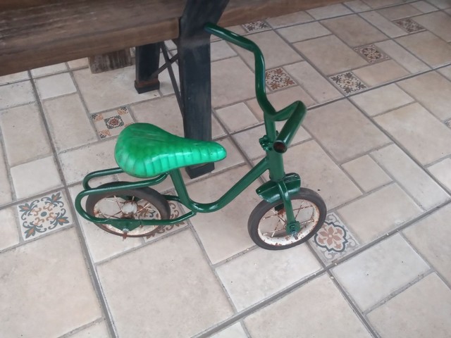 Mine bicicleta antiga 